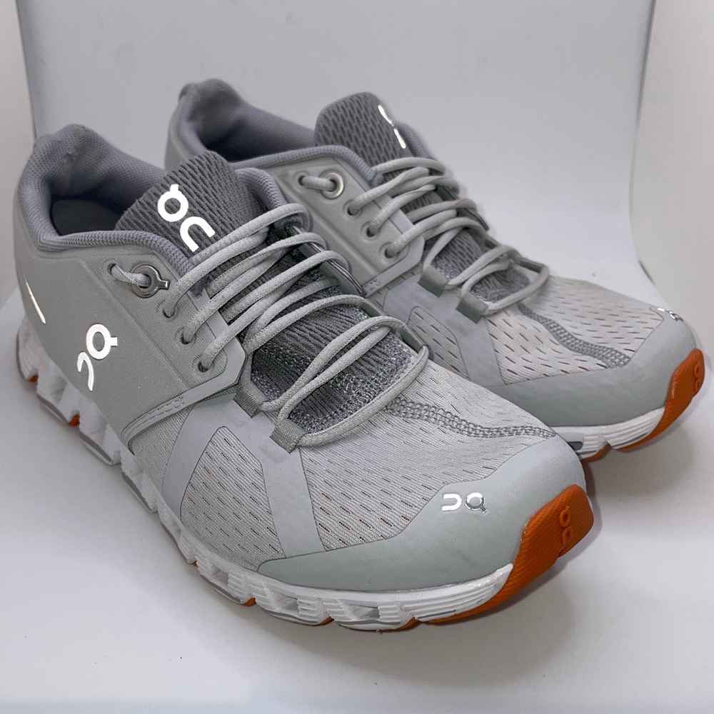 ON Cloud Women’s Running Shoes
